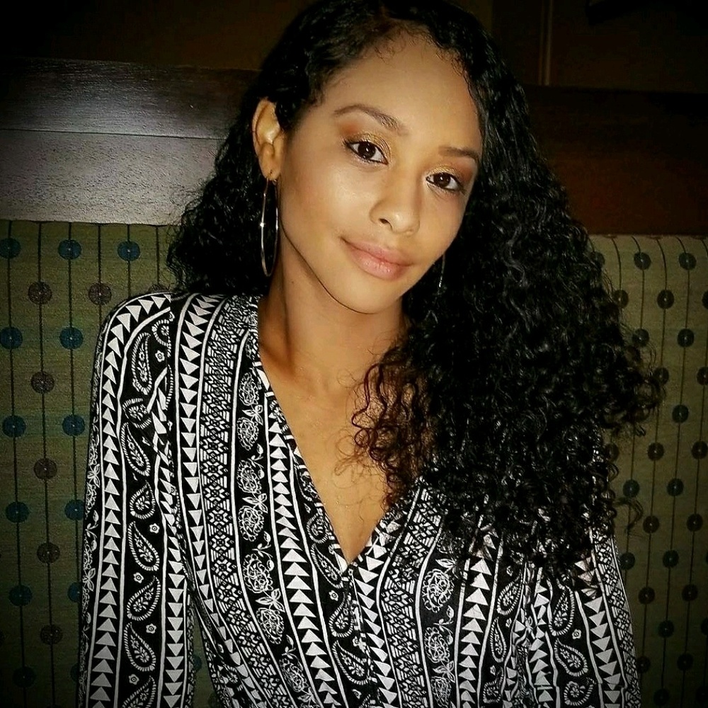 Meet your Posher, Aria